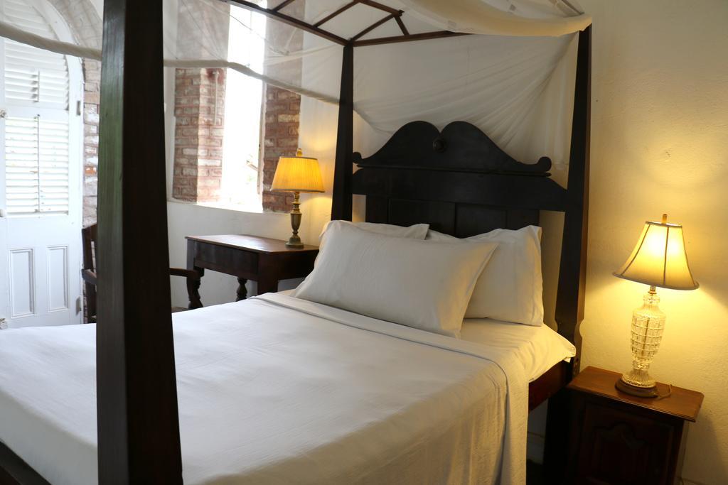 Hotel Florita Jacmel Dış mekan fotoğraf