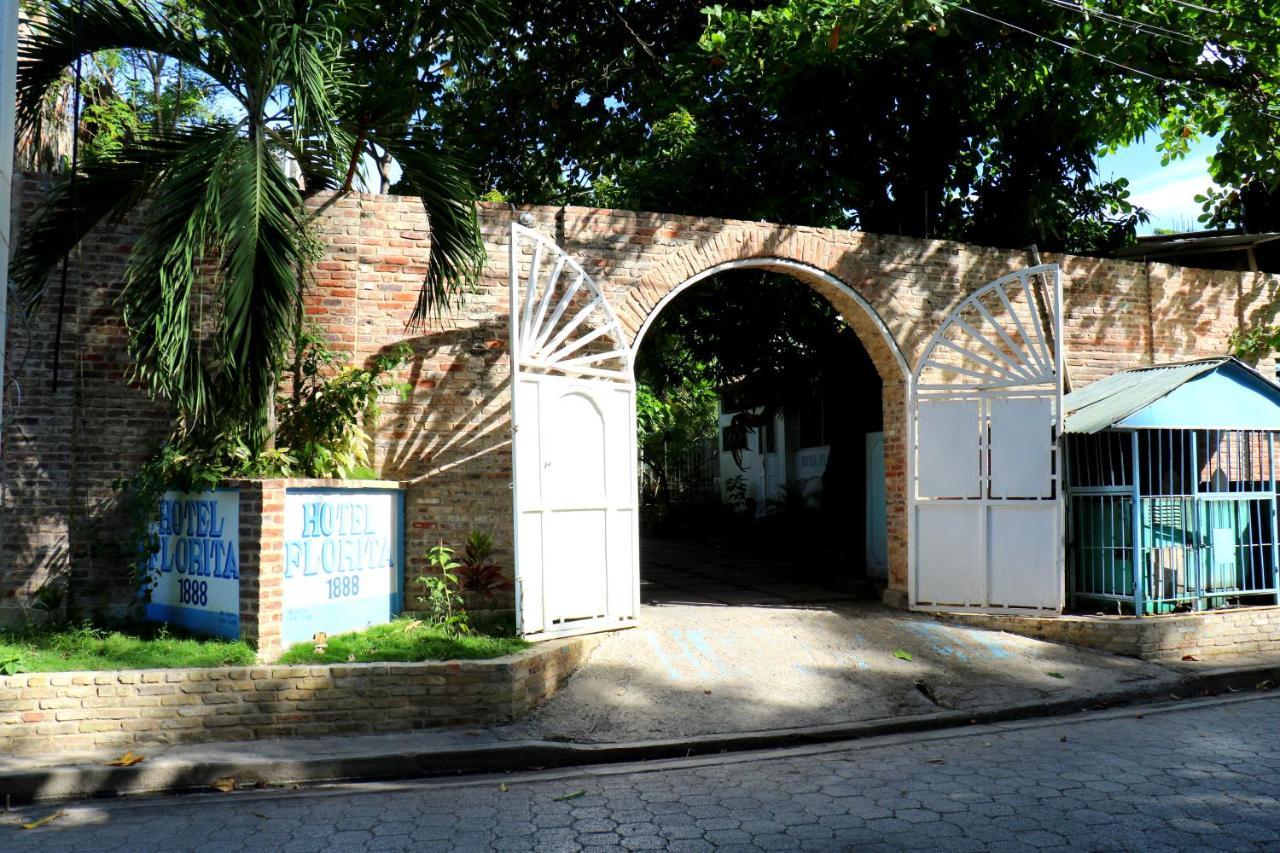 Hotel Florita Jacmel Dış mekan fotoğraf